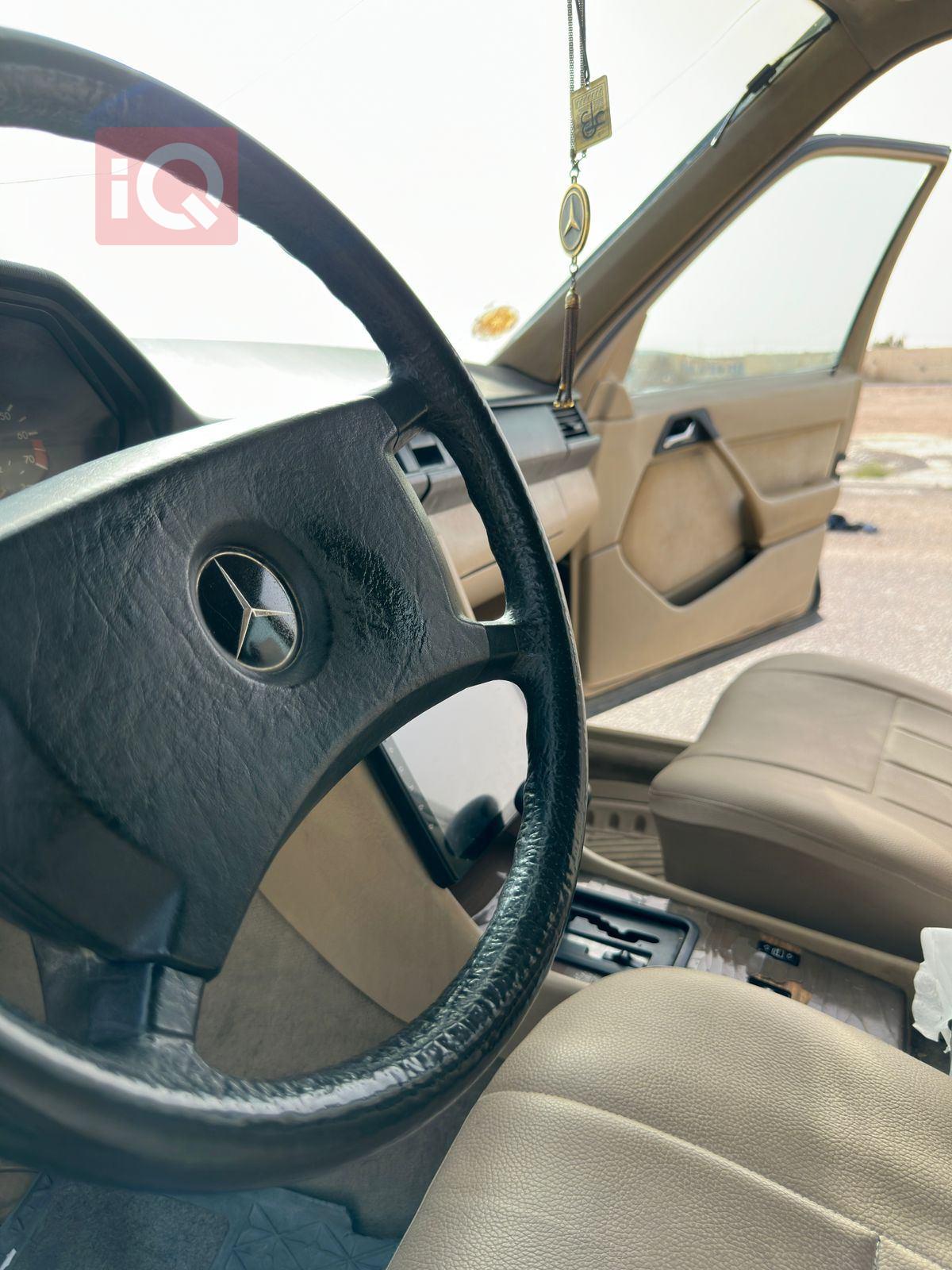 مێرسێدس بێنز E-Class